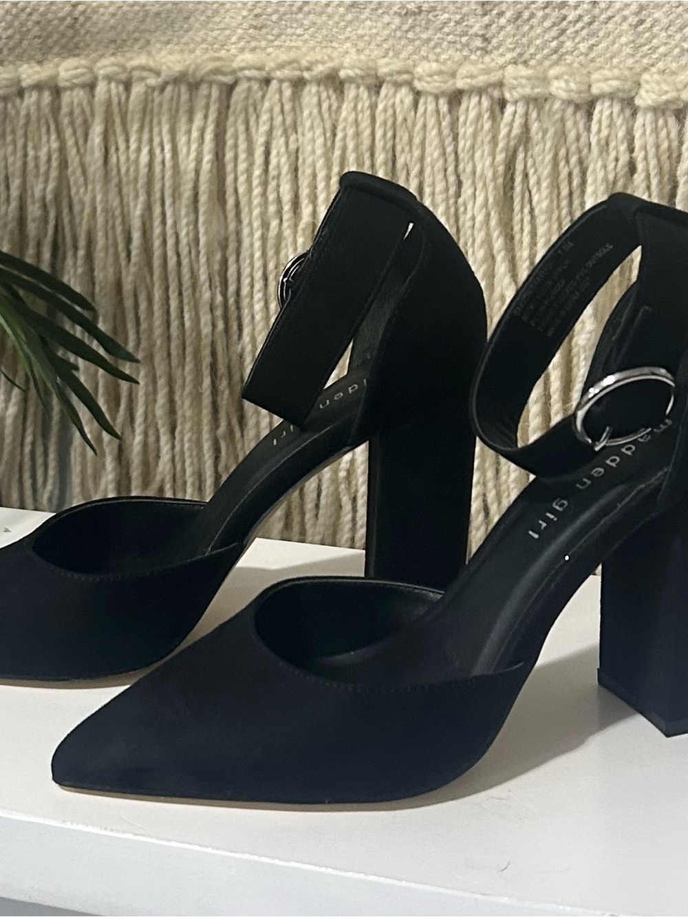 Madden Girl Black Pointed Toe Block Heel Ankle Strap Pumps